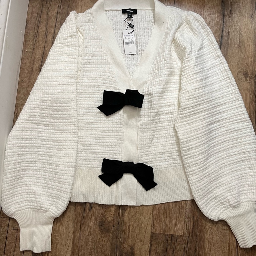 Express Ivory Knit Pullover
